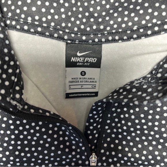 Nike Women’s Dri-Fit PolkaDot Pullover - Picture 6 of 6